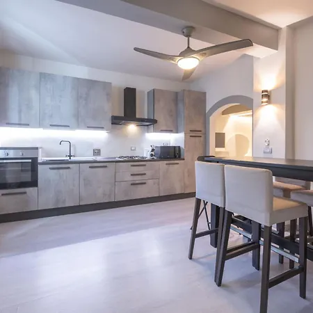Maison D'azeglio, By Short Holidays Apartment Bologna