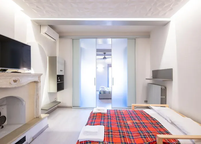 Maison D'azeglio, By Short Holidays *